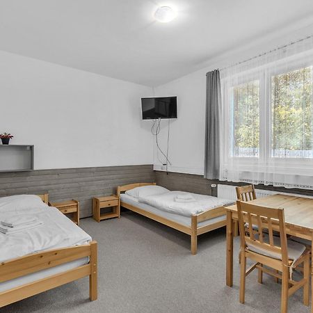 Apartmany A Ubytovani Premyslova, Градец-Кралове Экстерьер фото