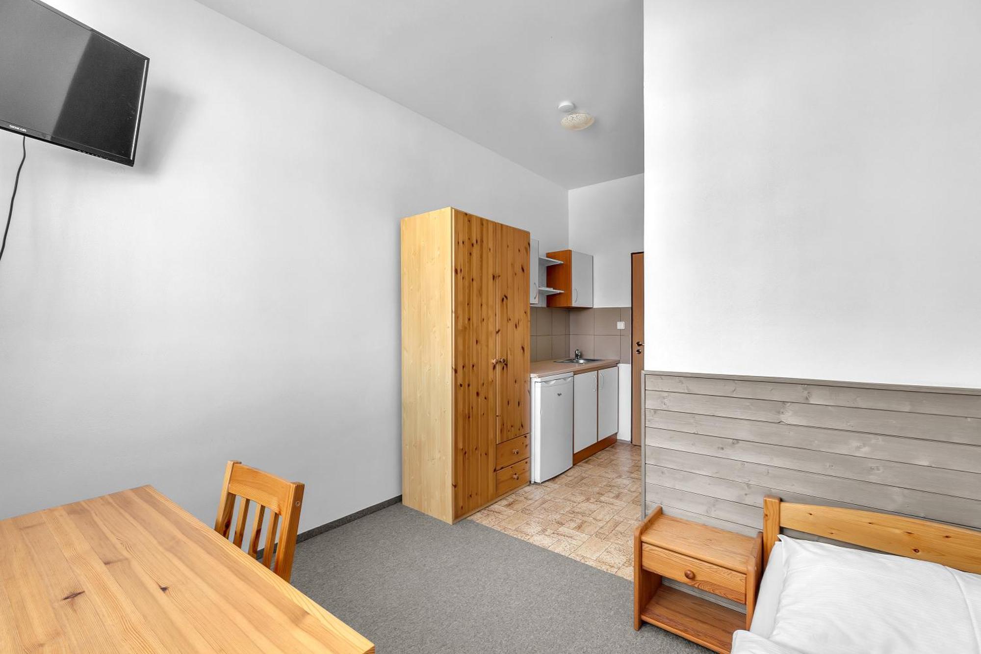 Apartmany A Ubytovani Premyslova, Градец-Кралове Экстерьер фото